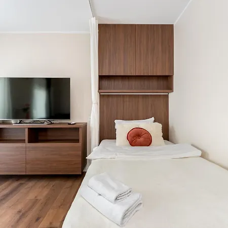 Rondo Matecznego Signature By Bookinghost Apartment